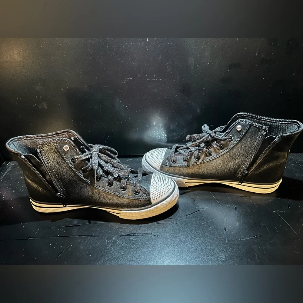 Skechers leather zipper high top - Picture 2 of 4